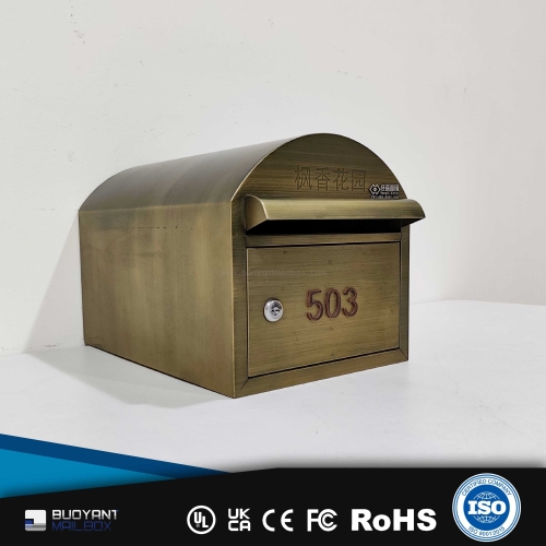 Outdoor Large-Capacity Weatherproof Bras